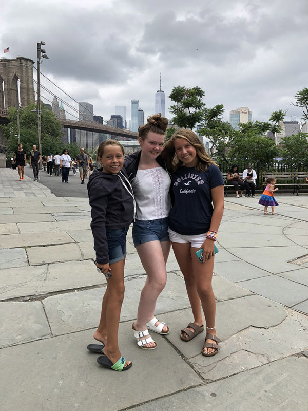 nyc18girls2.jpg