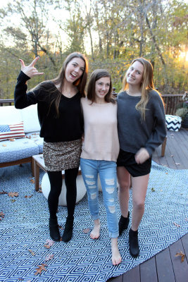 girls2Xgiv17.jpg