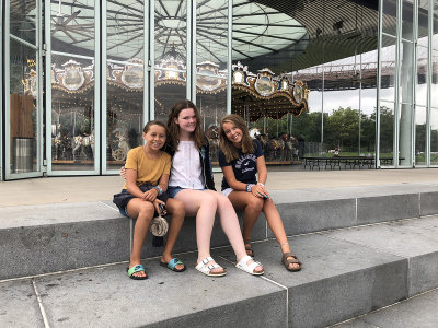 nyc18merry.jpg