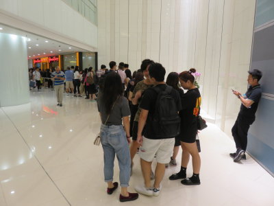 Hong Kong queue waiting to get into the Cheesecake Factory