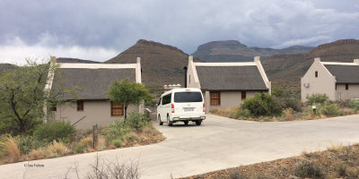 Accommodation bungalows in Karoo NP