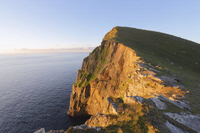 The cliffs of Oisebhal