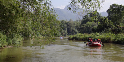 Rafting on the Kelani River at Kithulgala