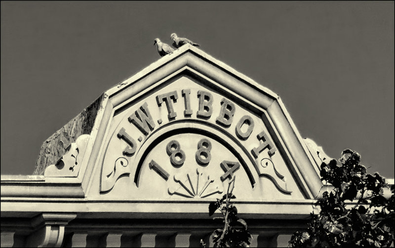 Building Detail,  Halstead