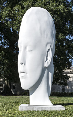 Chloe by Jaume Plensa