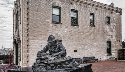 Fallen Warrior Memorial, Firefighters Museum