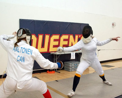 Queen's Fencing  05106 copy.jpg