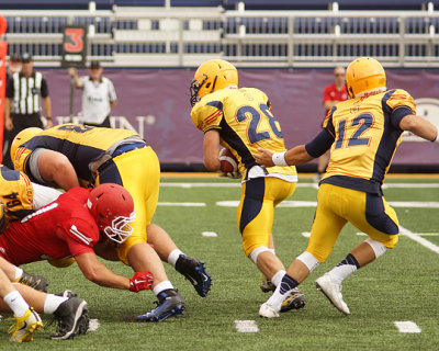 Queen's vs McGill 01746 copy.jpg