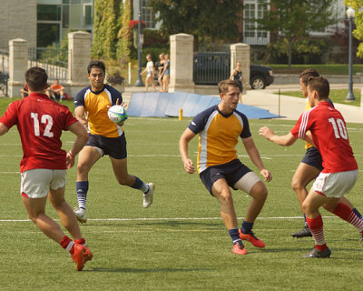 Queen's vs Royal Military College 04968 copy.jpg