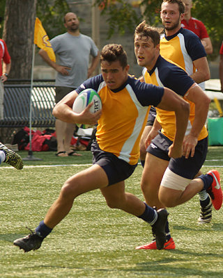 Queen's vs Royal Military College 04984 copy.jpg