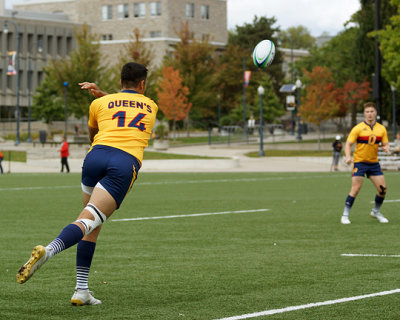 Queen's vs Guelph 06589 copy.jpg