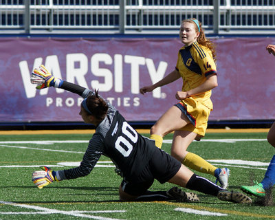 Queen's vs Ryerson 06897 copy.jpg