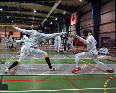 Queen's Fencing 08295 copy.jpg