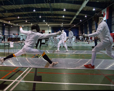 Queen's Fencing 08299 copy.jpg
