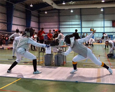 Queen's Fencing 08345 copy.jpg