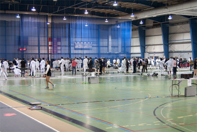 Queen's Fencing 02701 copy.jpg