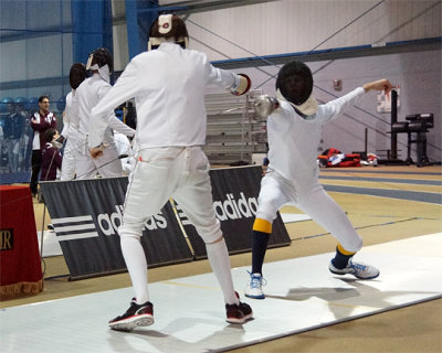 Queen's Fencing 08448 copy.jpg