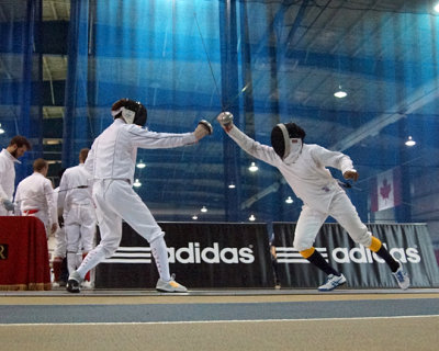Queen's Fencing 08490 copy.jpg