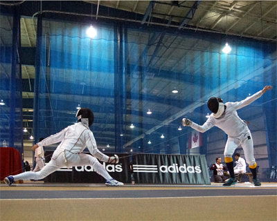 Queen's Fencing 08519 copy.jpg
