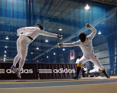 Queen's Fencing 08522 copy.jpg