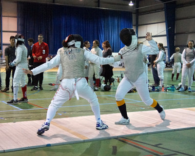 Queen's Fencing 08611 copy.jpg