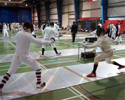 Queen's Fencing 08640 copy.jpg