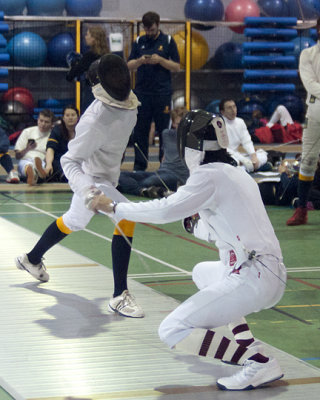 Queen's Fencing 02755 copy.jpg