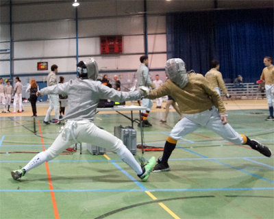 Queen's Fencing 08849 copy.jpg