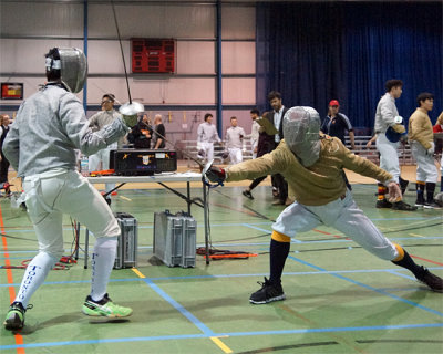 Queen's Fencing 08852 copy.jpg