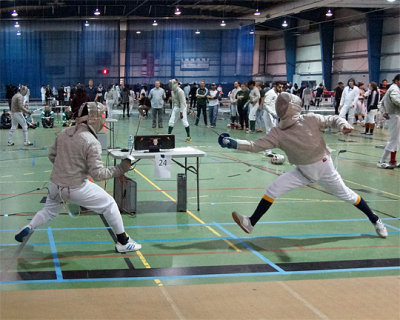 Queen's Fencing 08899 copy.jpg