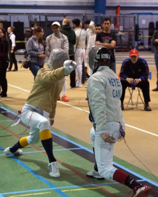Queen's Fencing 08938 copy.jpg