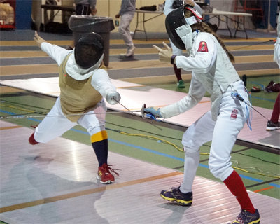 Queen's Fencing 08952 copy.jpg