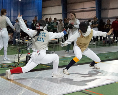 Queen's Fencing 08979 copy.jpg