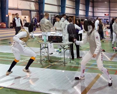 Queen's Fencing 09088 copy.jpg
