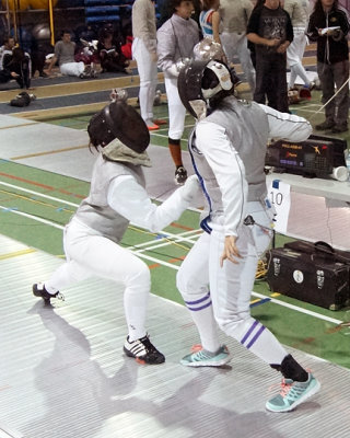 Queen's Fencing 09161 copy.jpg