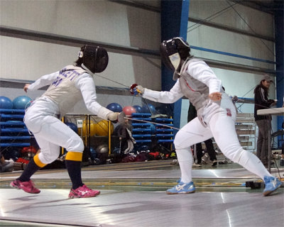 Queen's Fencing 09189 copy.jpg
