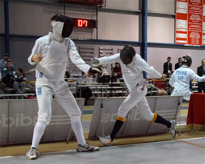 Queen's Fencing 09261 copy.jpg
