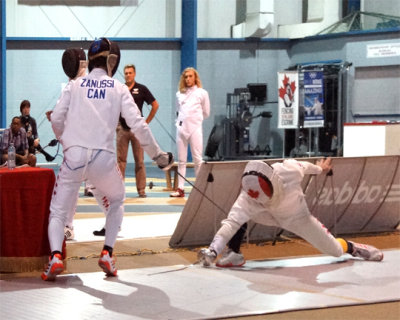Queen's Fencing 09264 copy.jpg