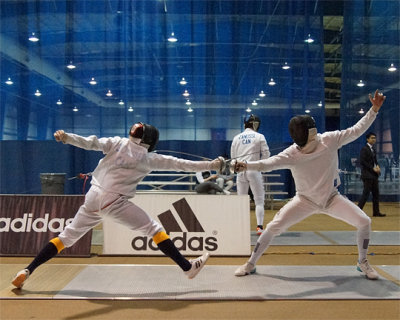 Queen's Fencing 09466 copy.jpg