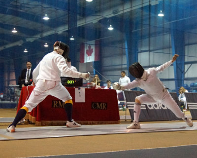 Queen's Fencing 09515 copy.jpg
