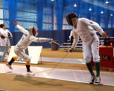 Queen's Fencing 09543 copy.jpg