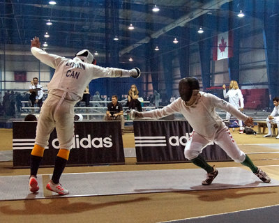 Queen's Fencing 09551 copy.jpg
