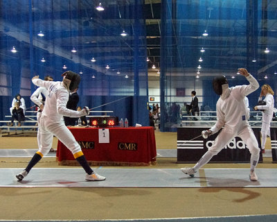 Queen's Fencing 09561 copy.jpg