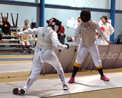Queen's Fencing 09692 copy.jpg