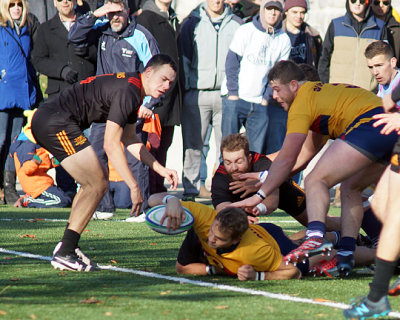 Queen's vs Guelph 01138 copy.jpg