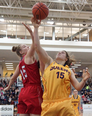 Queen's vs York 04260 copy.jpg