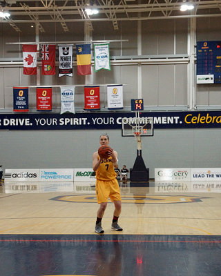 Queen's vs Carleton 04991 copy.jpg