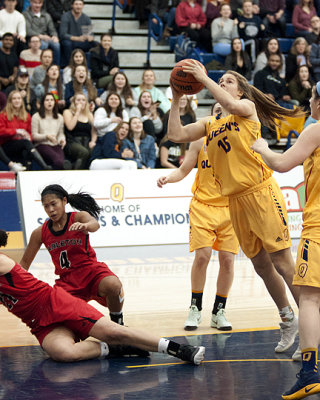 Queen's vs Carleton 03309 copy.jpg