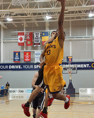 Queen's vs Carleton 05128 copy.jpg