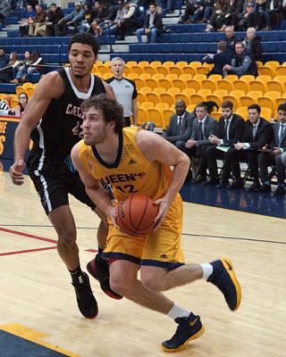 Queen's vs Carleton 05239 copy.jpg